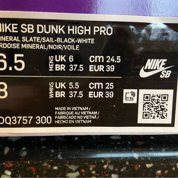 Nike SB DUNK HIGH PRO - Picture 3 of 3